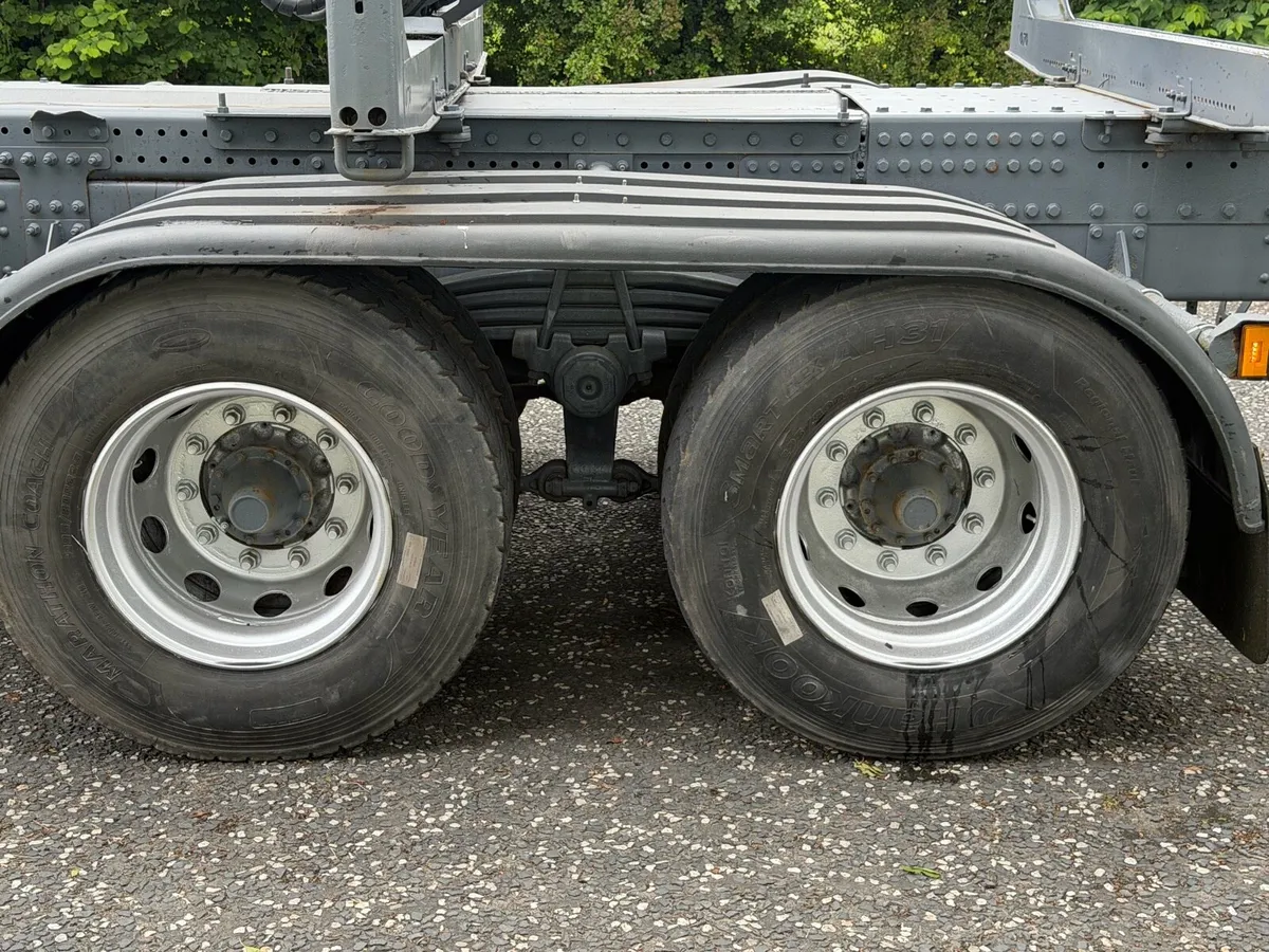 SCANIA LOG LORRY - Image 3