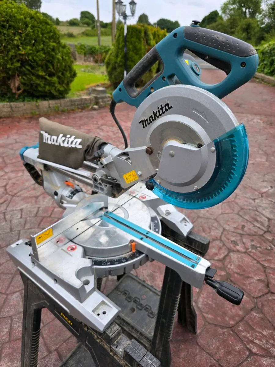 Makita mitre saw - Image 1