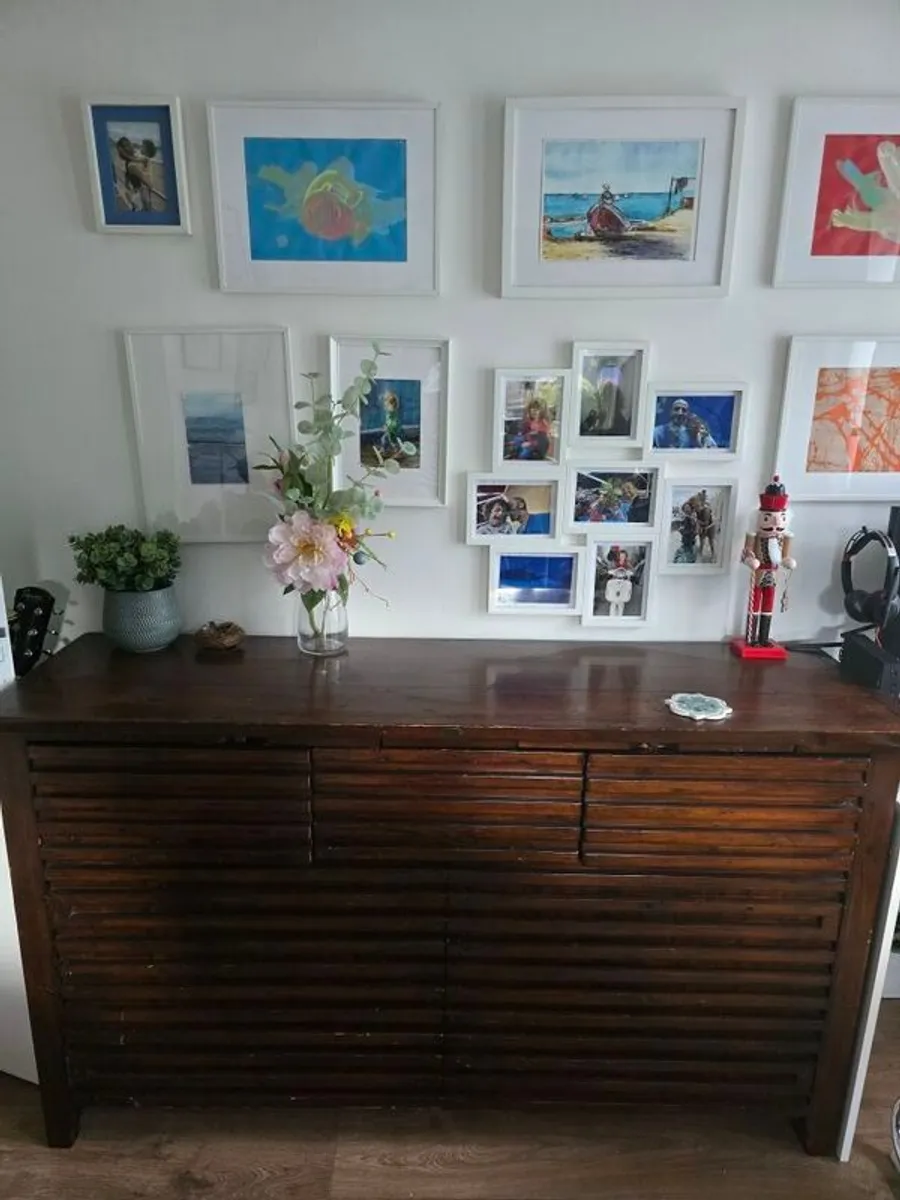 Vintage Console - Image 3