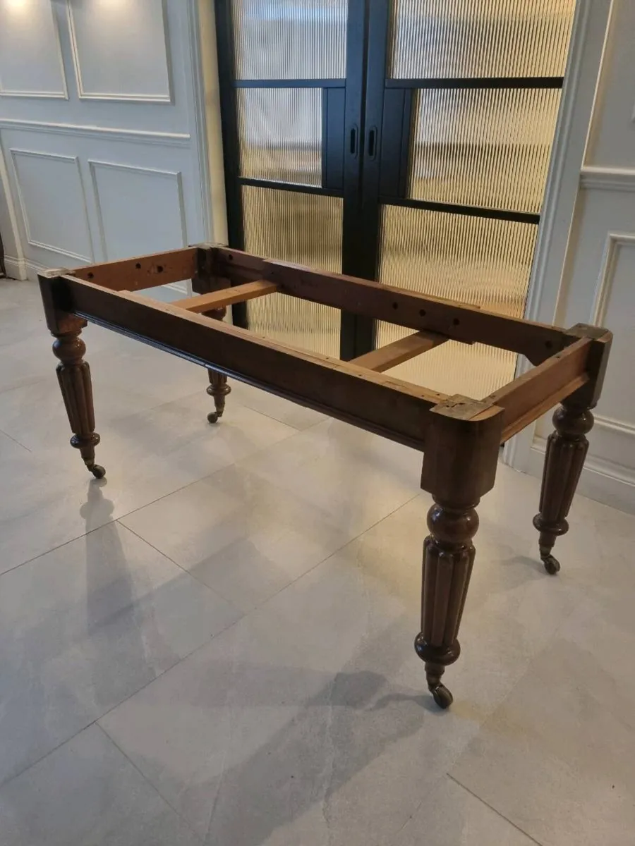 Kitchen table base - Image 2