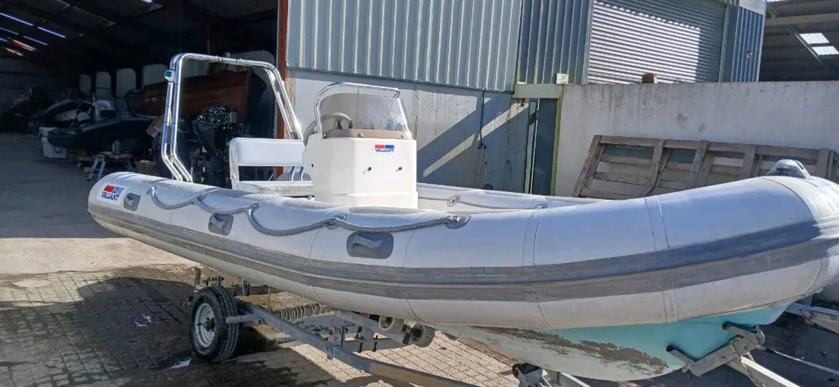 Valiant 520 Rib - Image 2