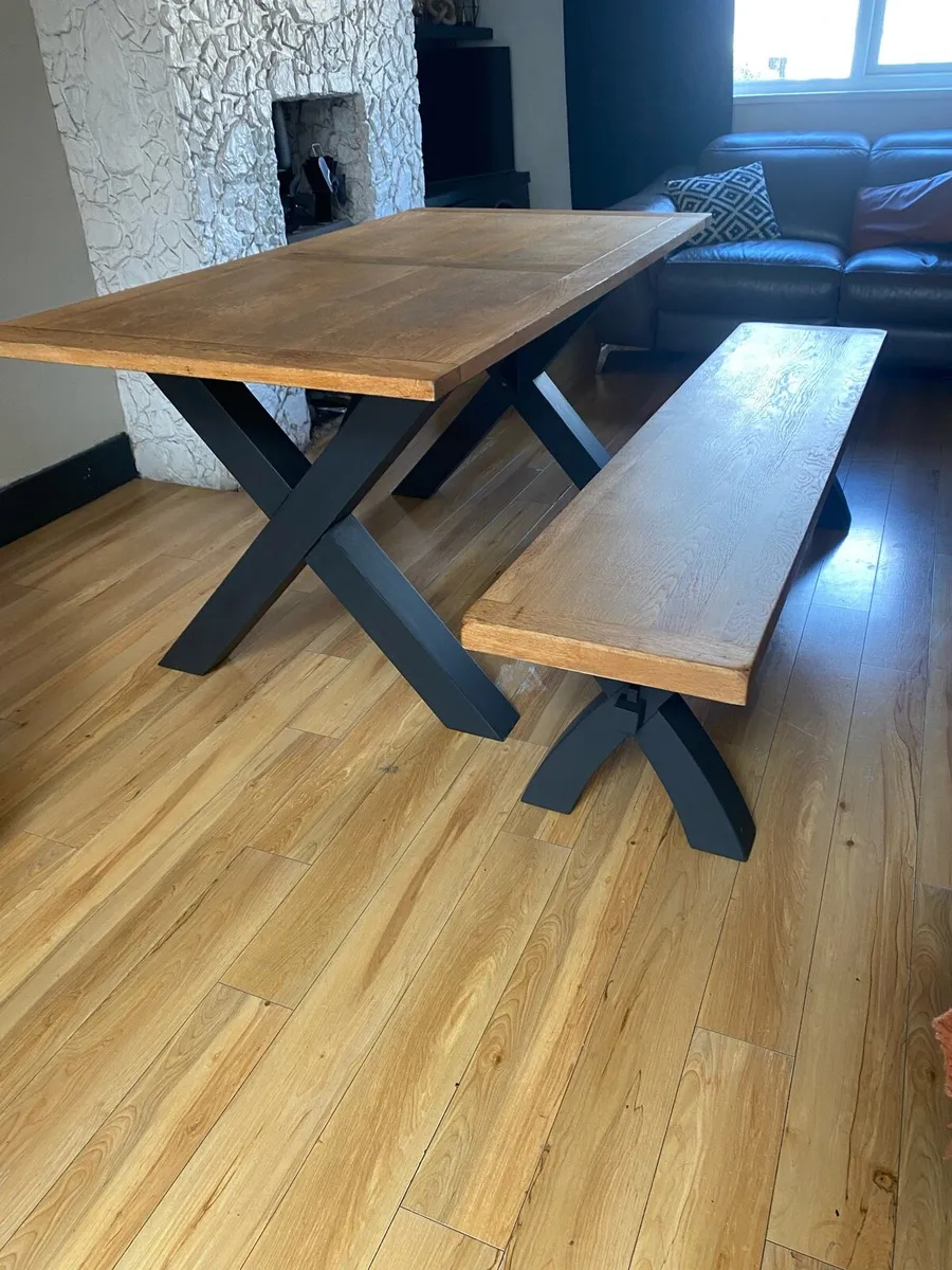 Kitchen table & bench - Image 3