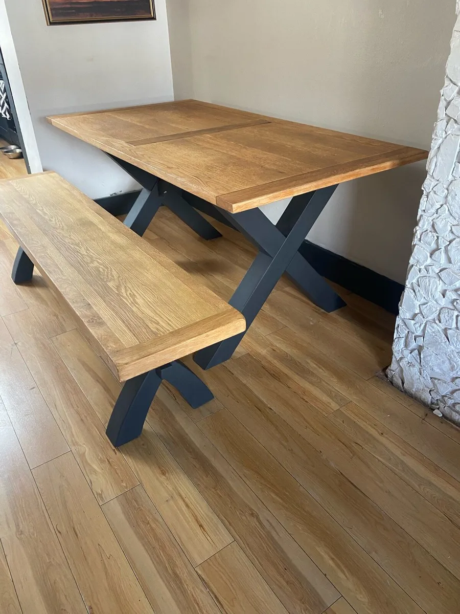 Kitchen table & bench - Image 1