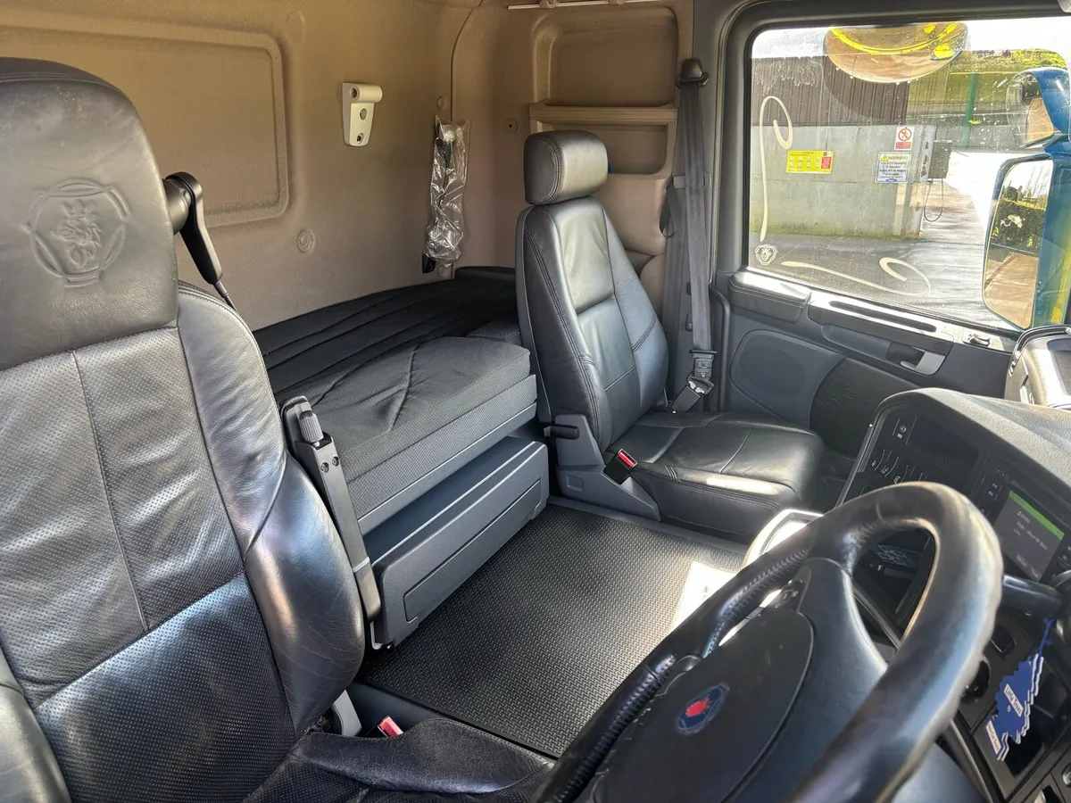 Scania 6x2 G450 - Image 4