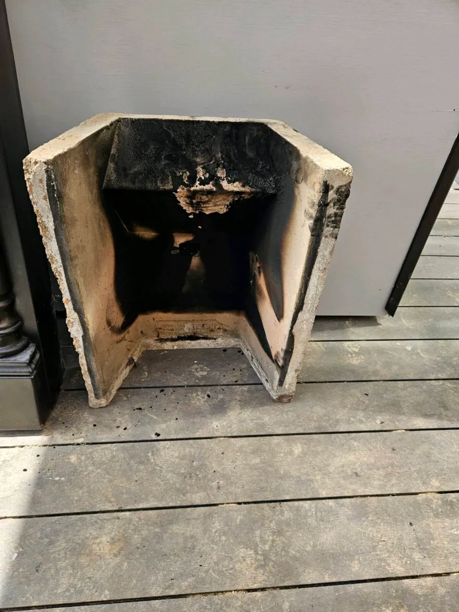 Fire place - Image 3