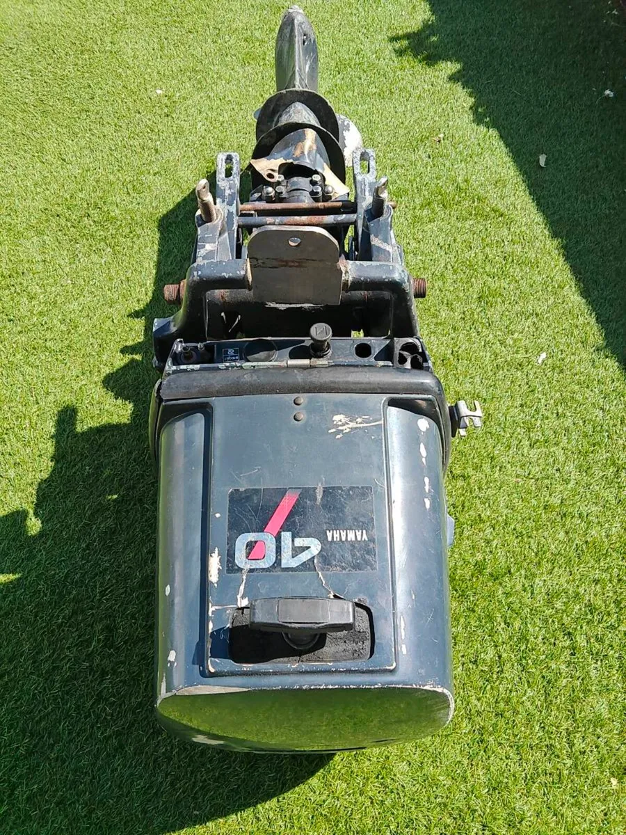 Yamaha 40Hp Outboard - 2 Stroke - Long Shaft. - Image 2
