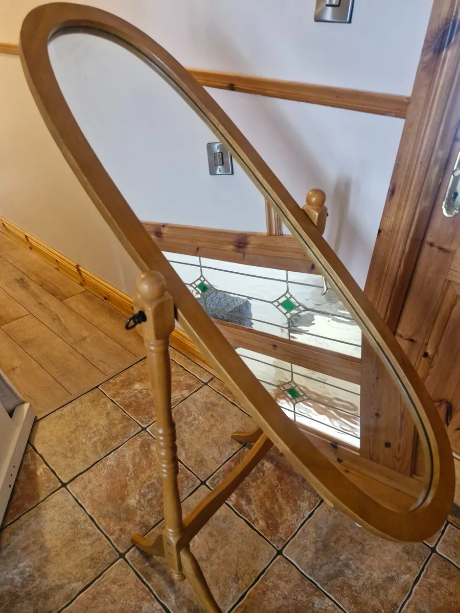 Freestanding mirror - Image 2