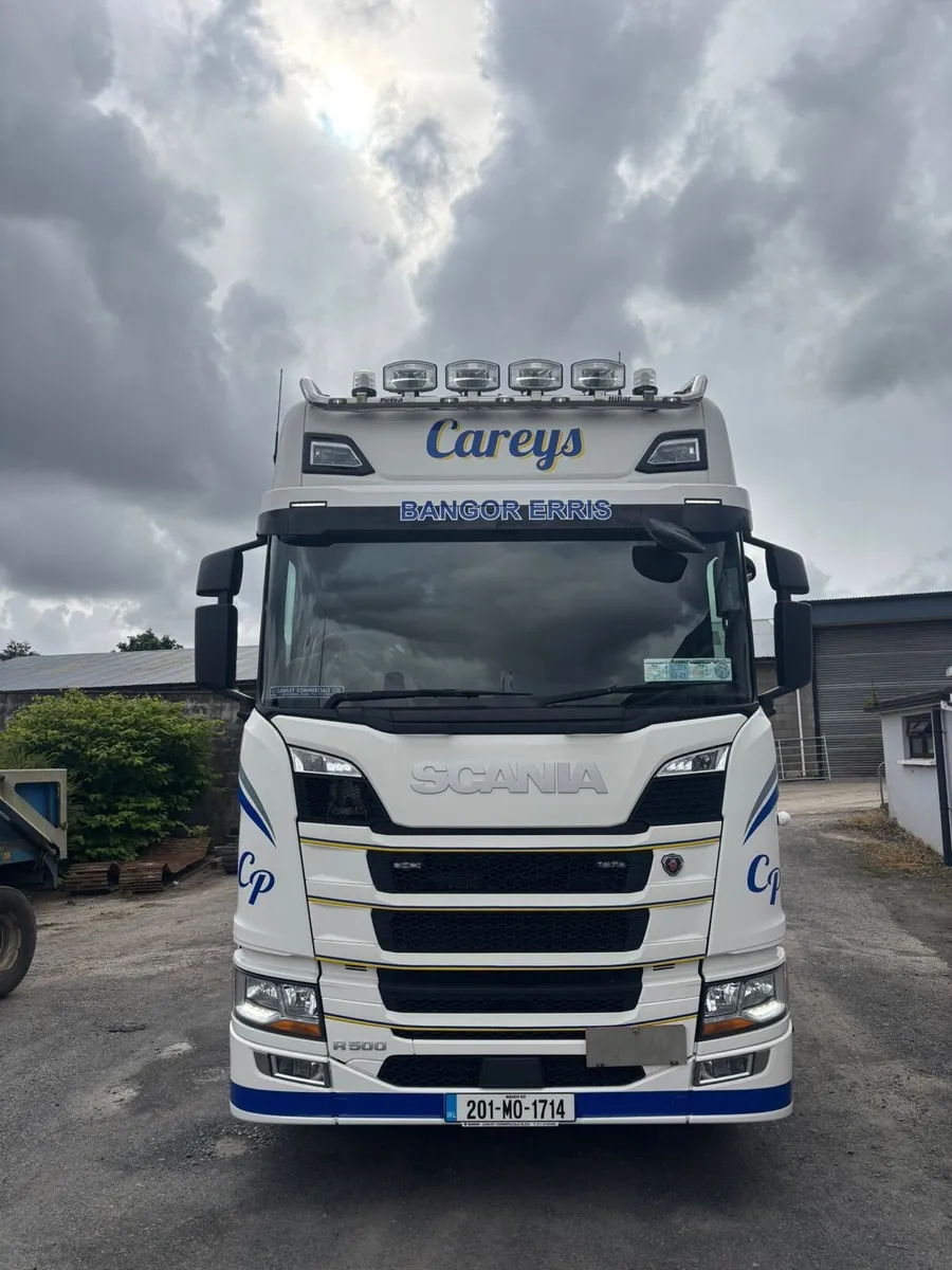 2020 SCANIA R500 6 X 2 tag axle - Image 1