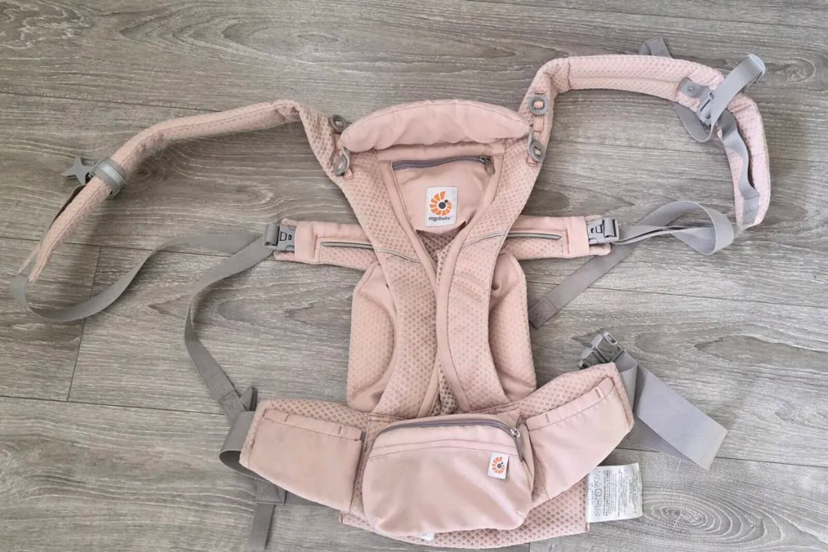 Ergobaby Omni Breeze Baby Carrier – Pink Quartz - Image 3