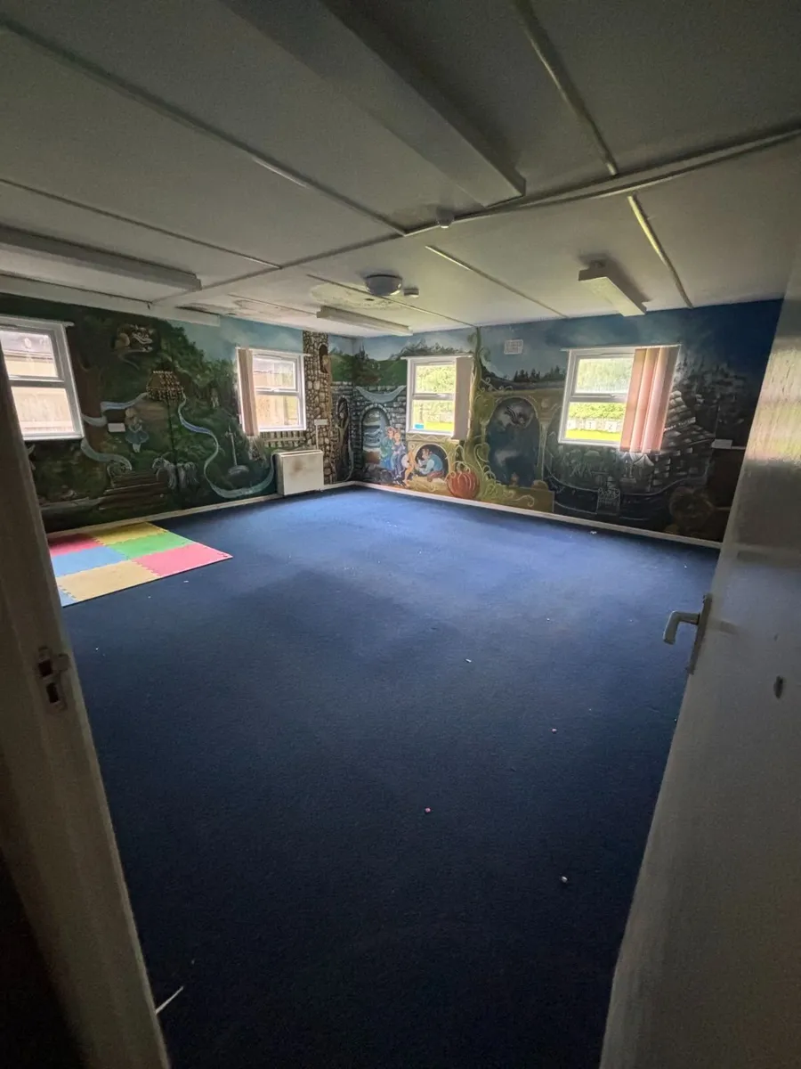 Portacabin approx 3000 sq feet - Image 3