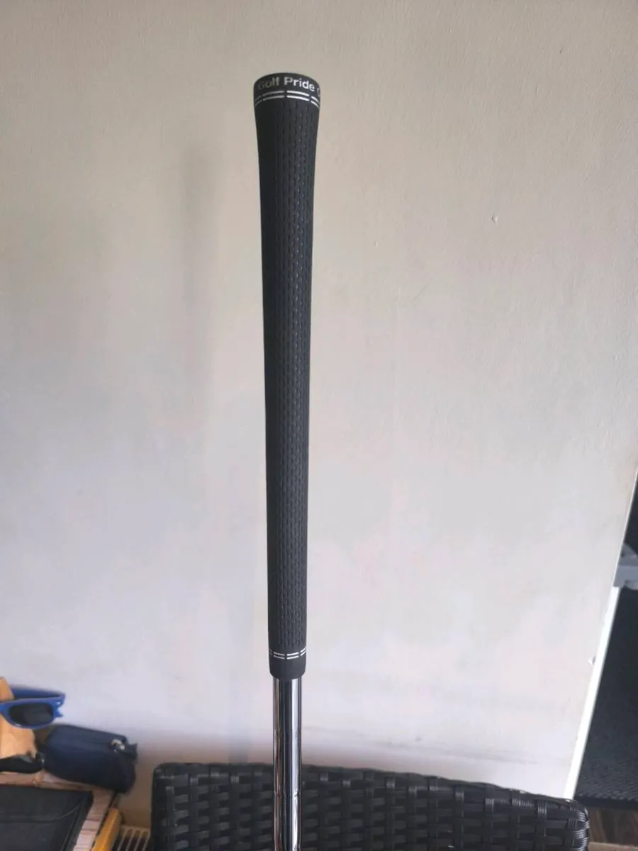 Ping i240 irons - Image 4