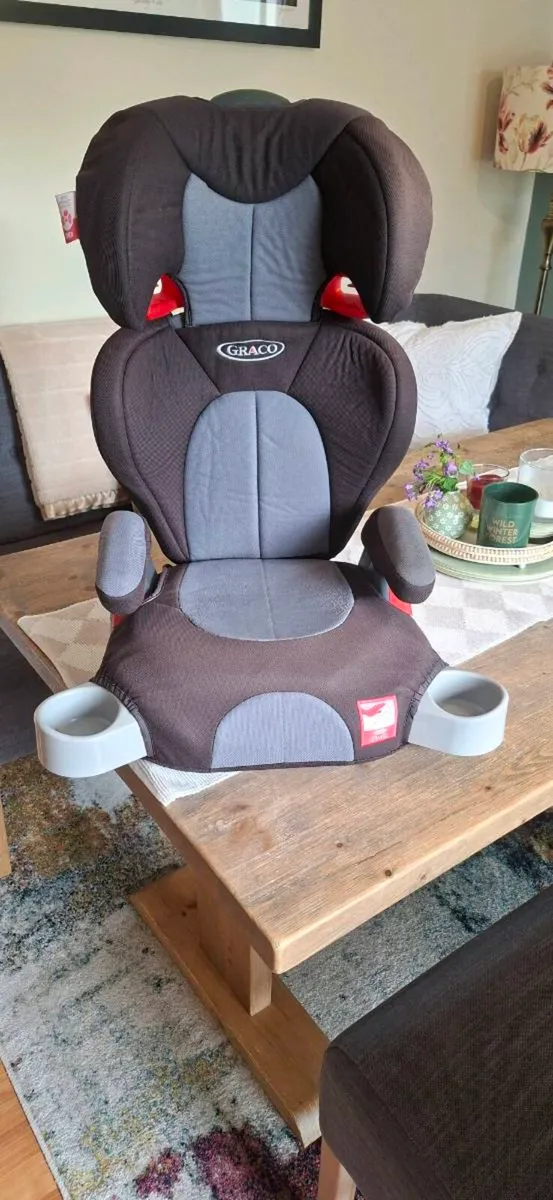 Graco Car Seat - Image 2