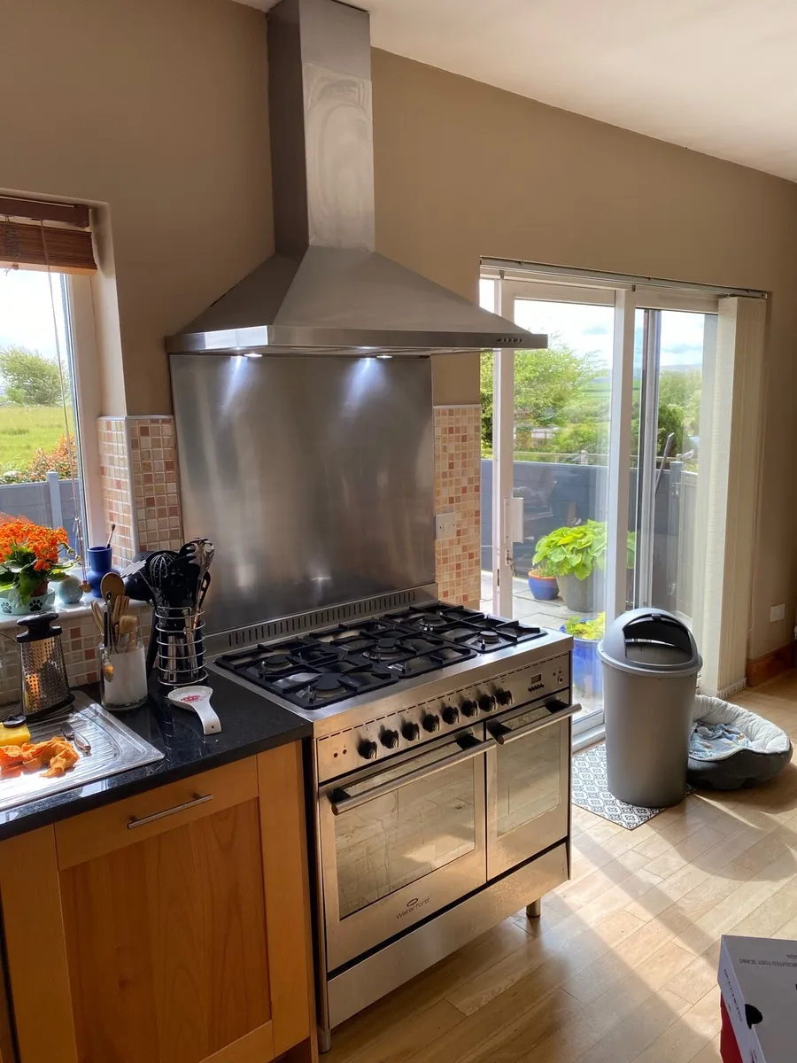 Waterford 90cm dual fuel cooker - Image 4