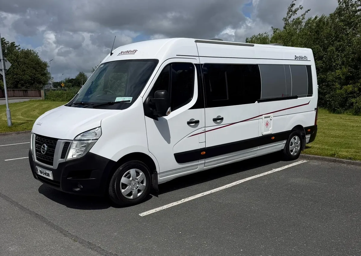 2019 Nissan campervan 4 berth for sale - Image 3