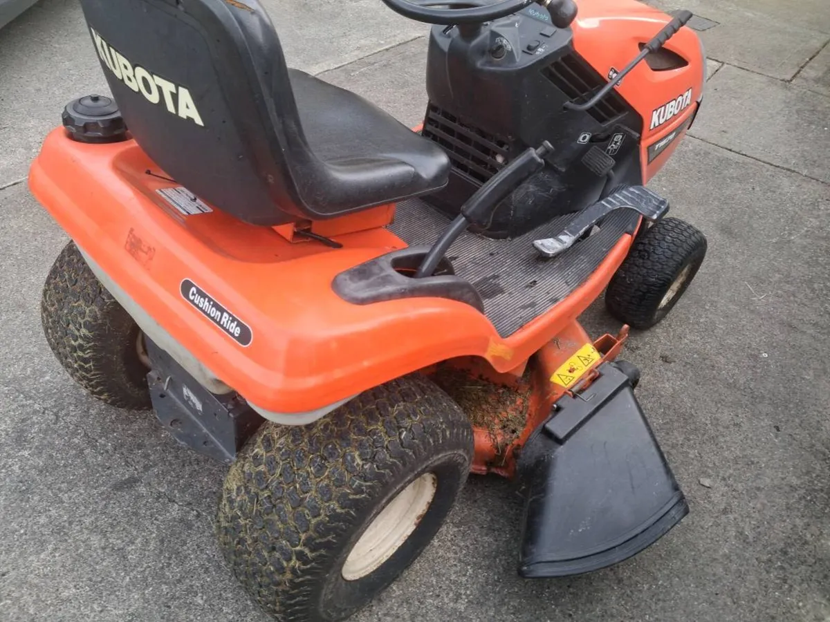 Kubota mulcher lawnmower - Image 3
