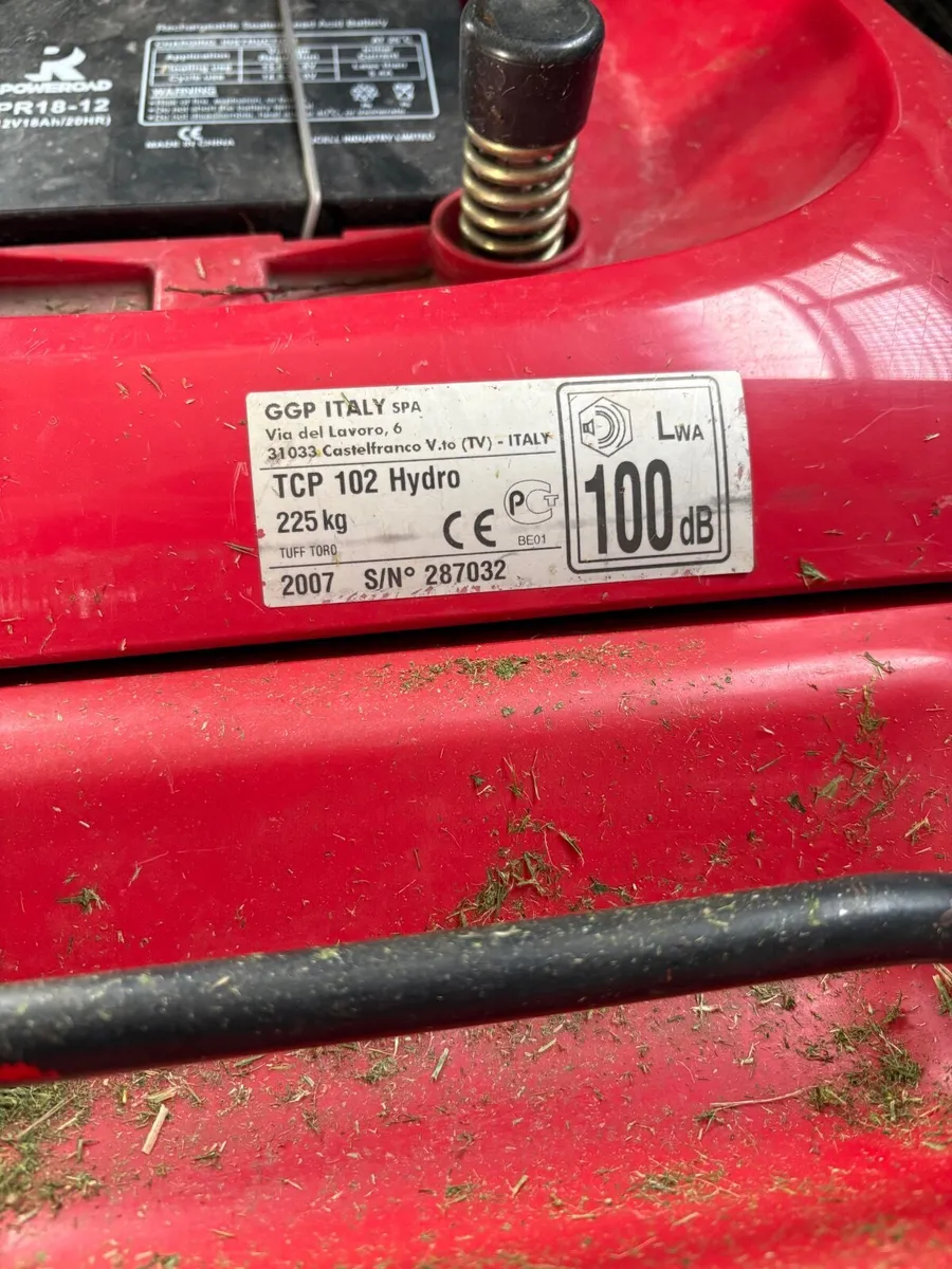 Ride on lawnmower - Image 3