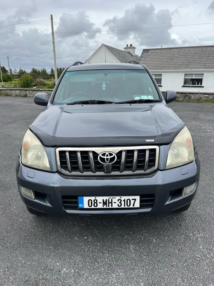 2008 toyota landcruiser lwb doe and taxed - Image 2