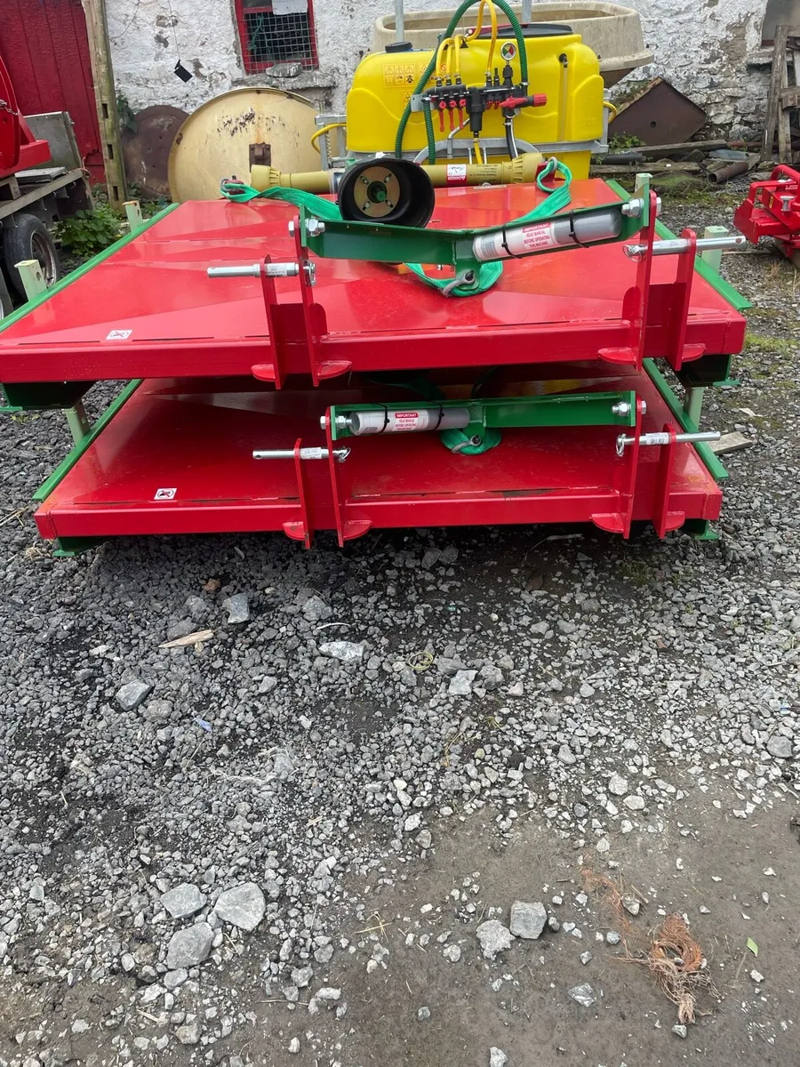 Topper - Image 1