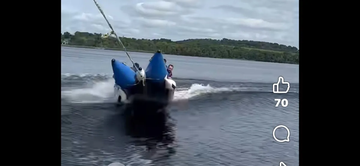 Inflatable banana boat - Image 2