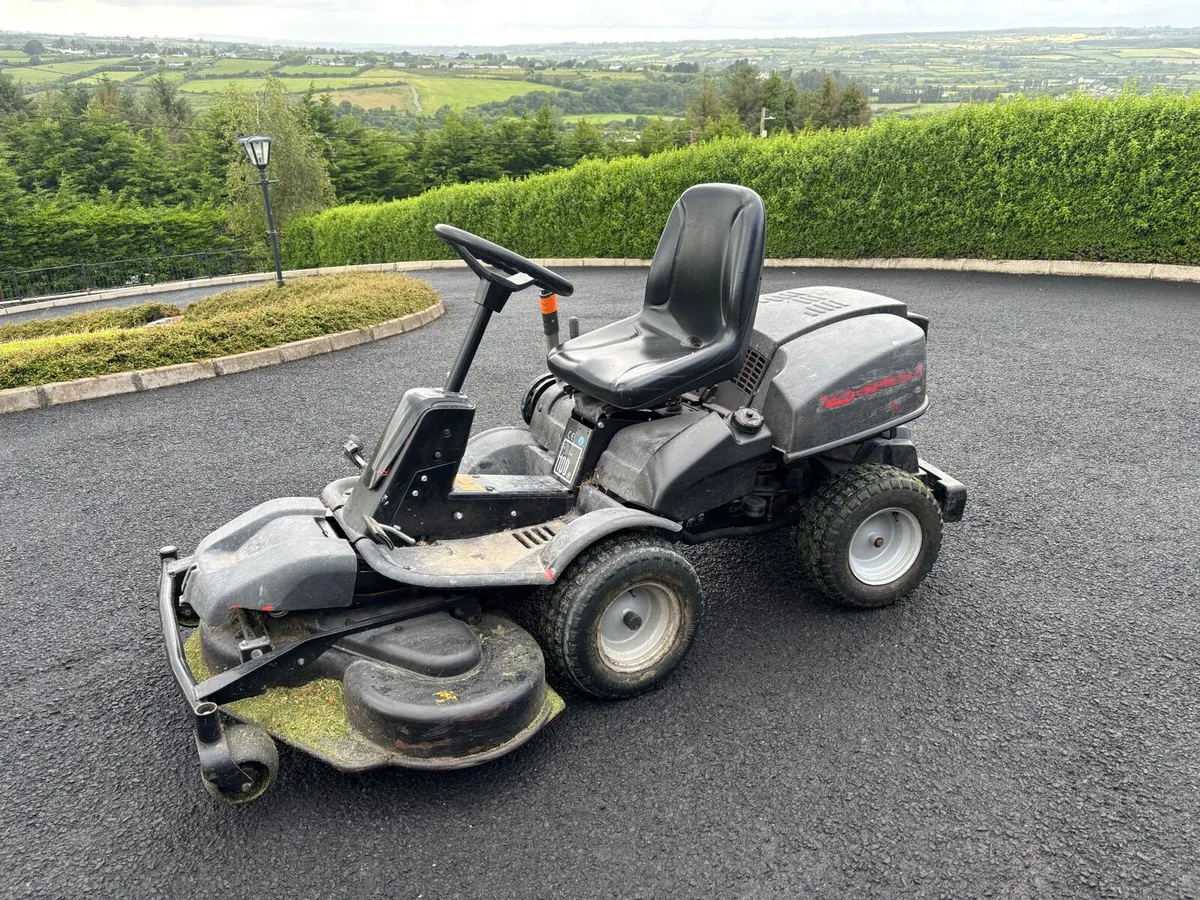 Jonsered ( husqvarna) 4wd lawnmower - Image 1