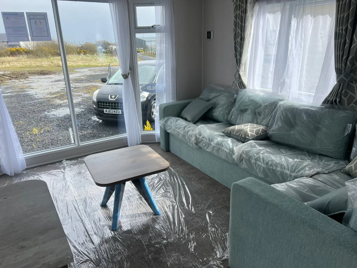 Demo Model w2024 Willerby Brookwood 36ft x 12ft - Image 4