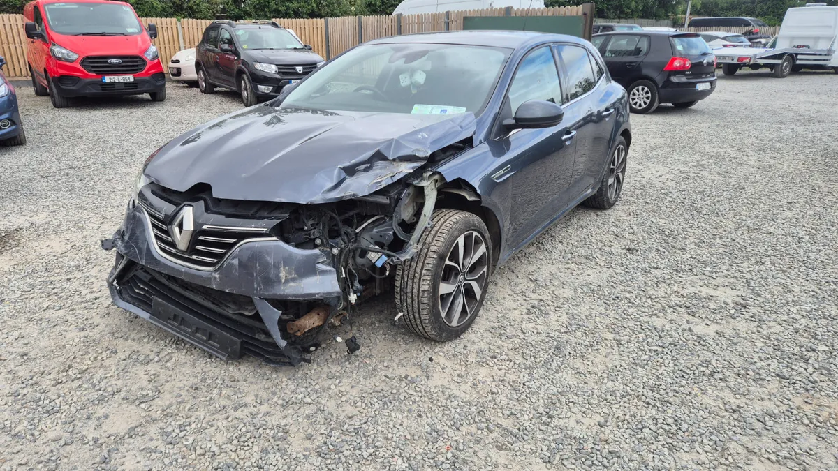 Renault megane 2018 Automatic,  diesel ⛽️ - Image 1