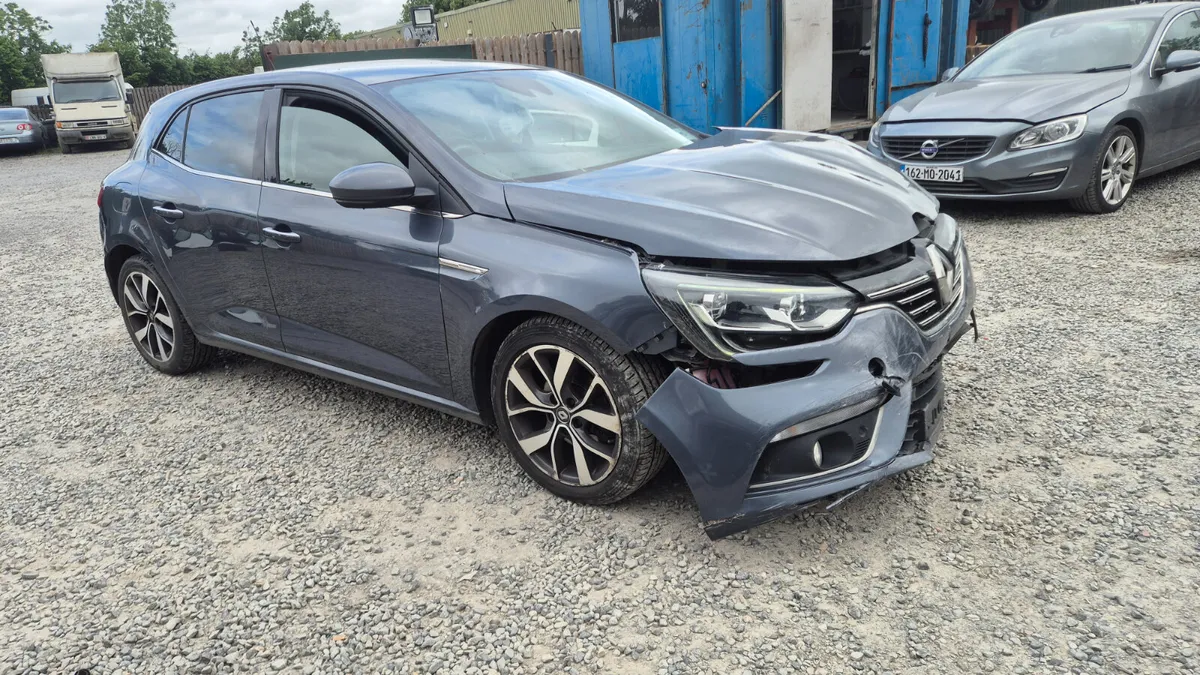 Renault megane 2018 Automatic,  diesel ⛽️ - Image 2