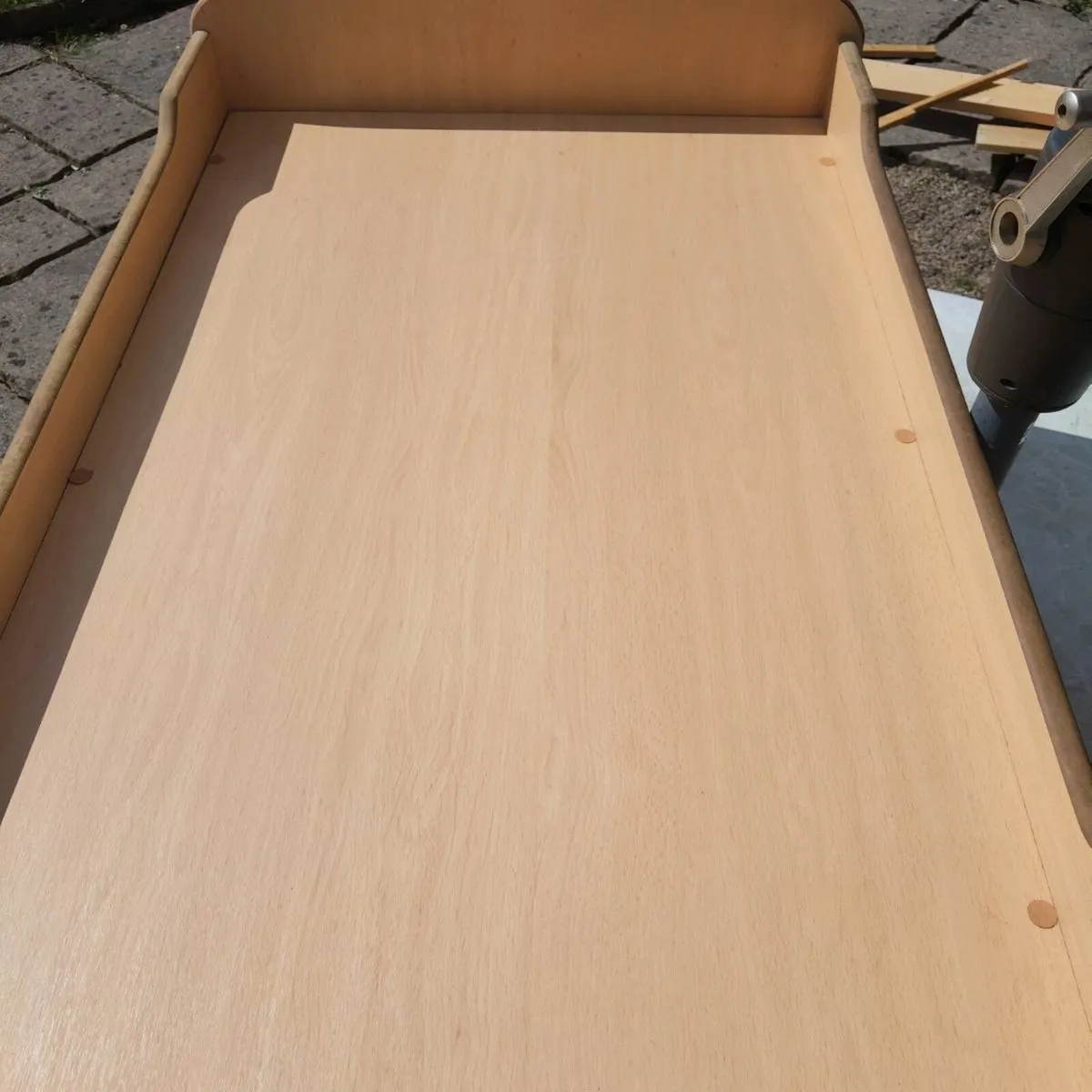 Toy table - Image 2