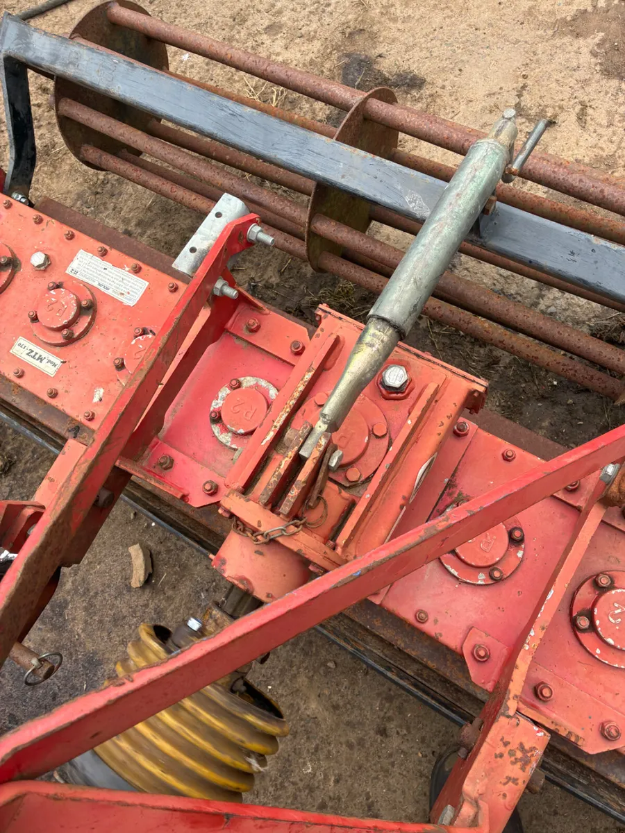 Garden equipment - Image 2