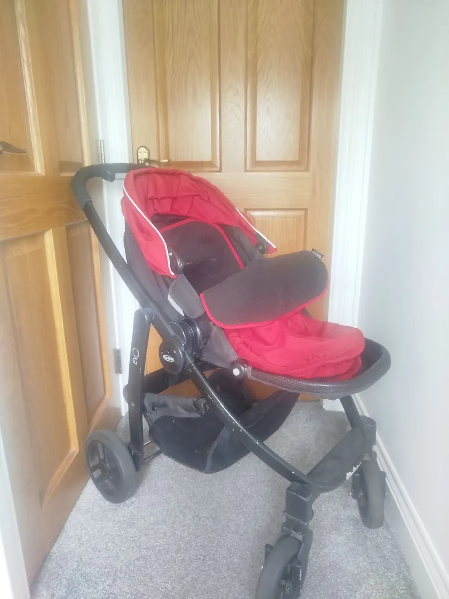Graco Evo Pushchair & Newborn attachment - Image 3