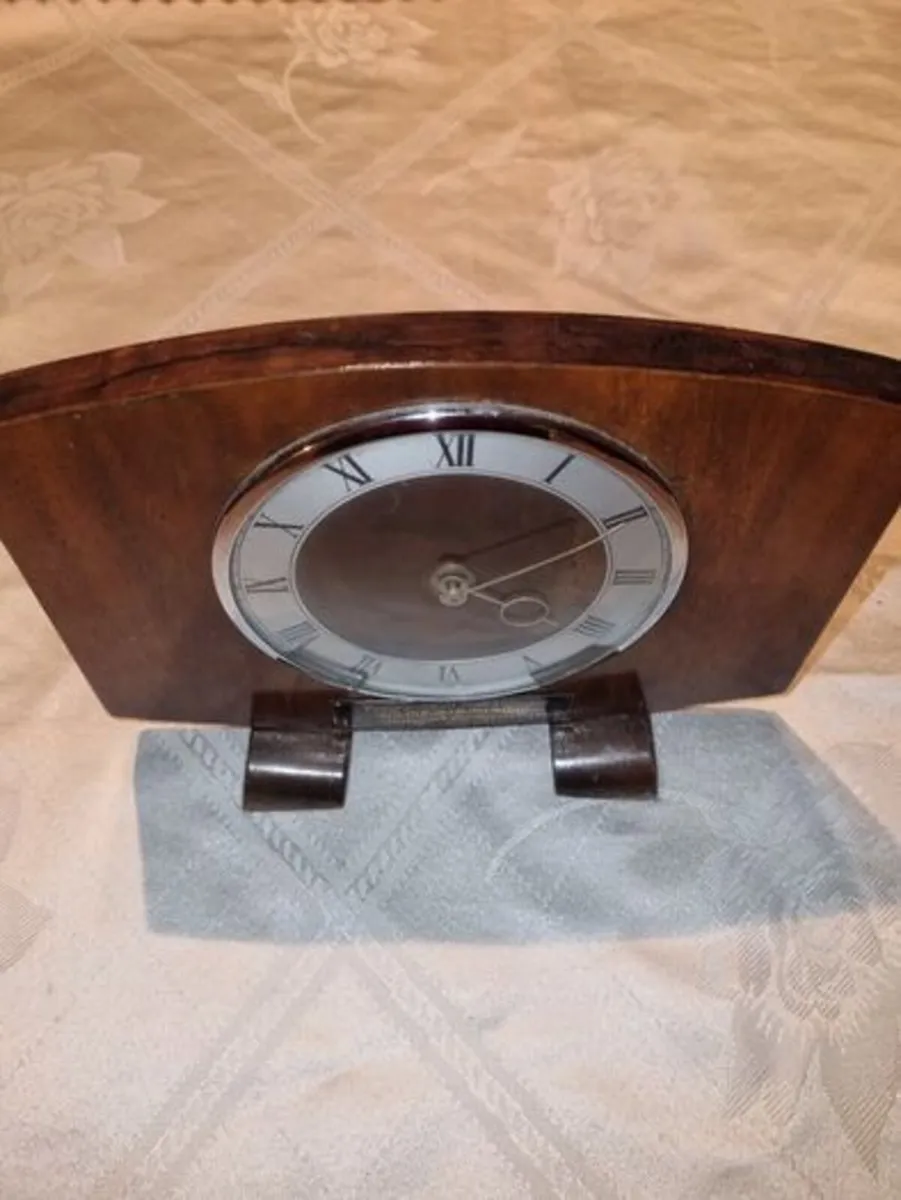 Wooden Desk/Mantel Clock - Image 4