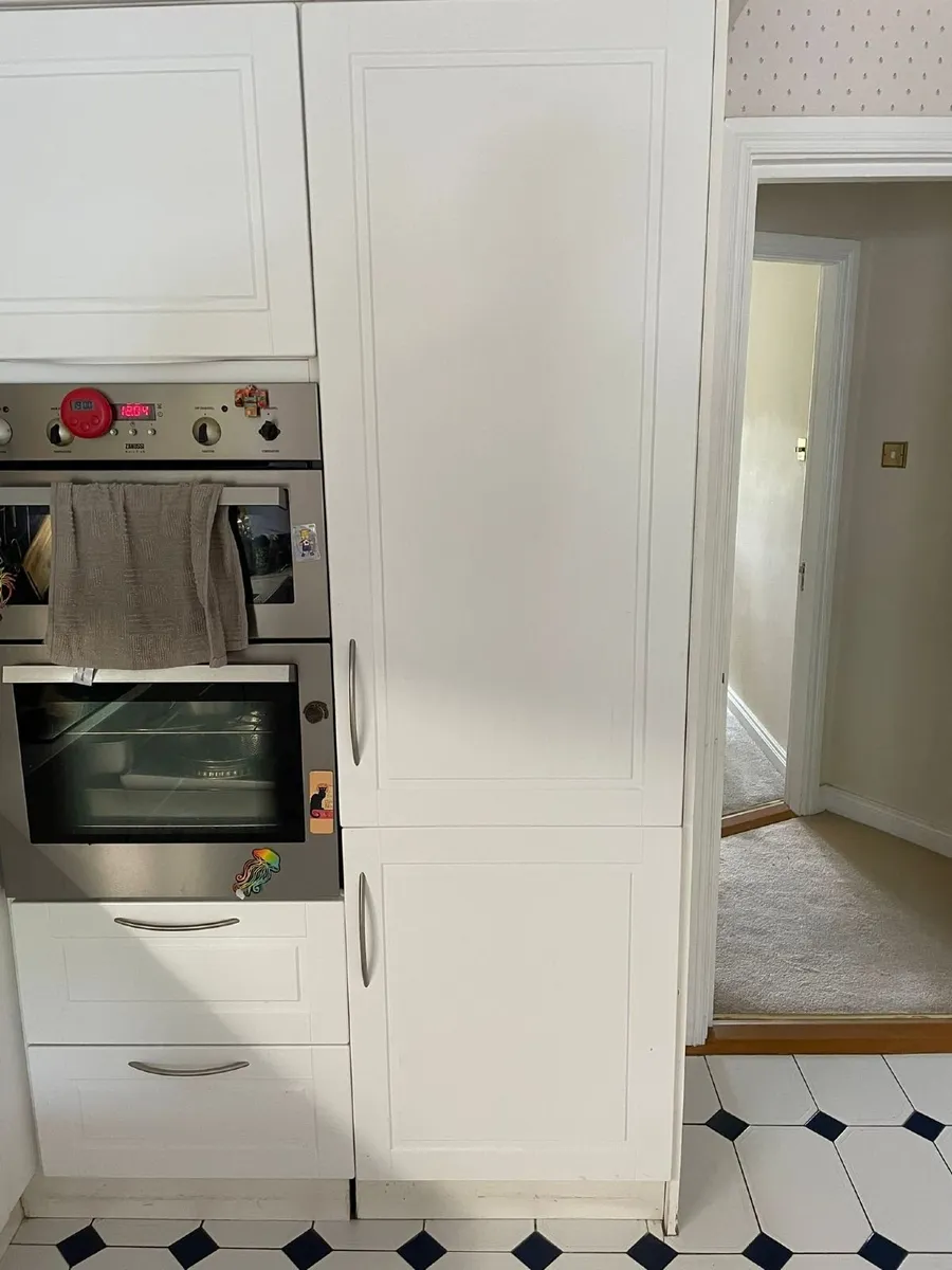 Beko built in fridge & freezer - Image 1