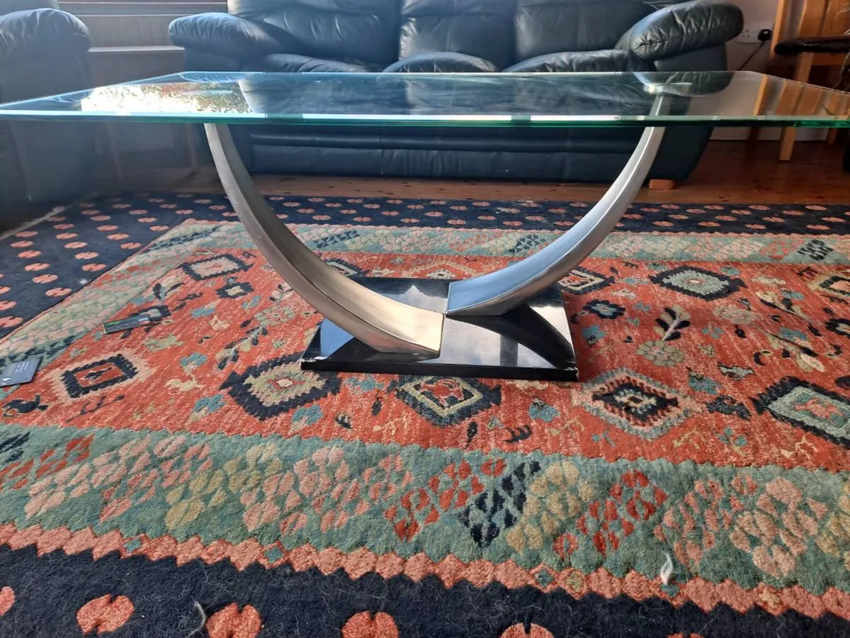 Glass coffee table. - Image 4