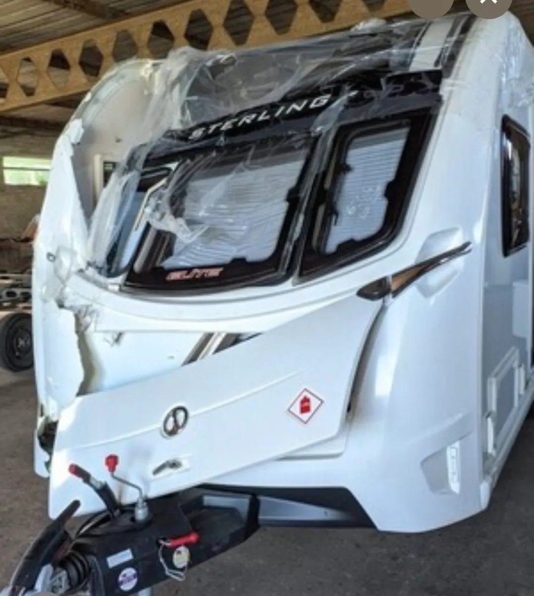 We buy crashed & damaged caravans - Image 1