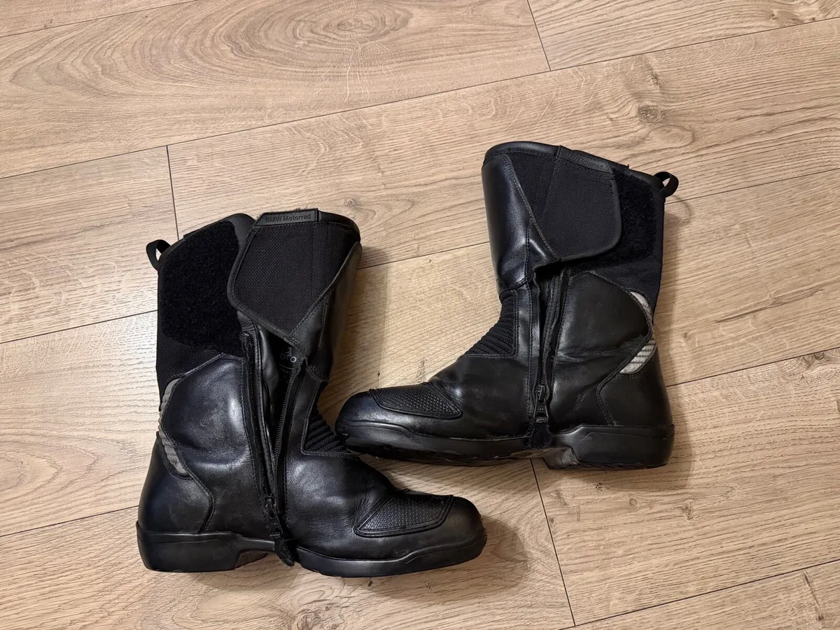 BMW leather jacket & boots - Image 4