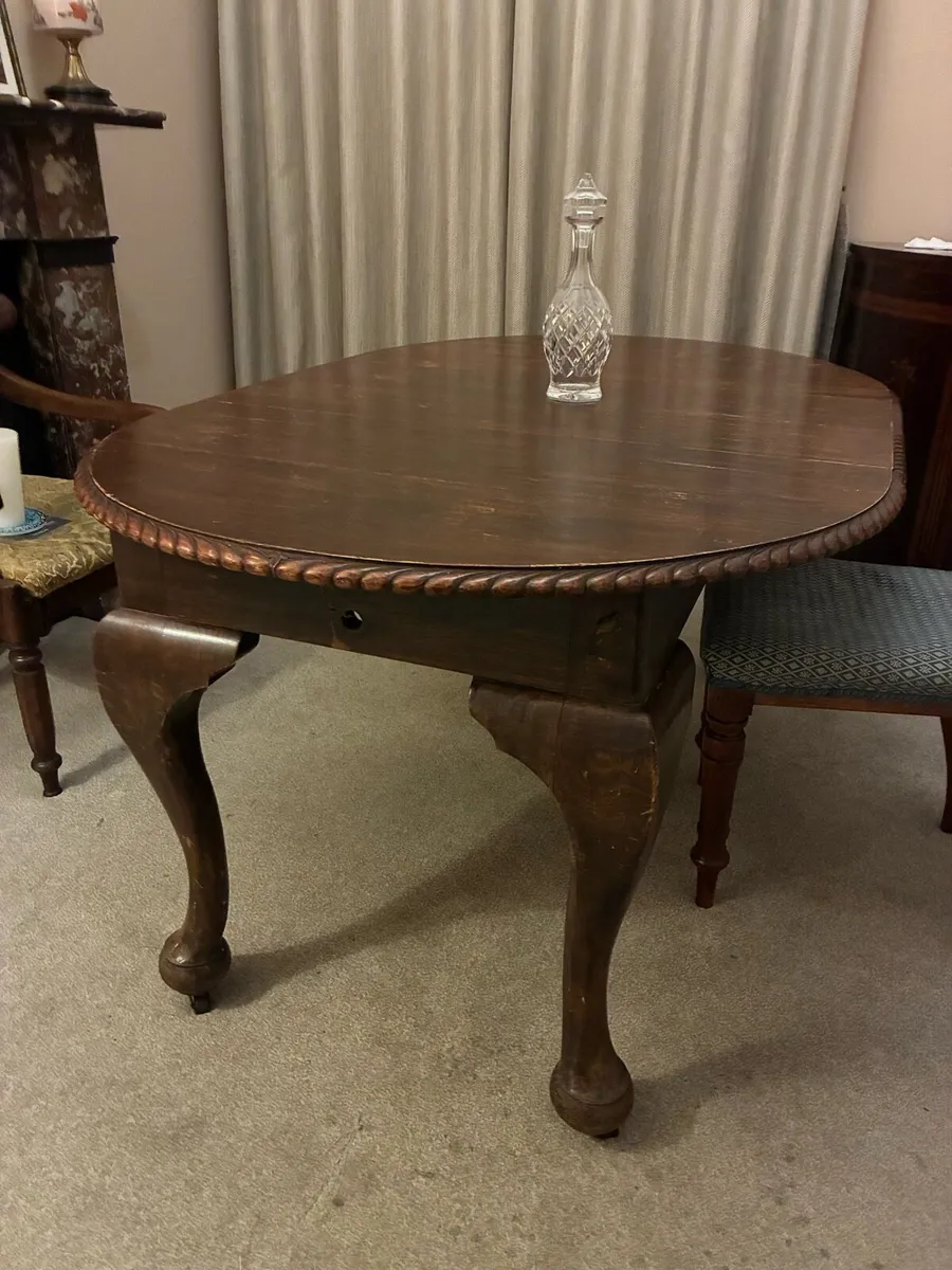 Antique dining table - Image 2