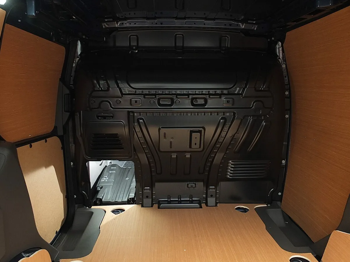 2024 Ford Transit Connect Panel Van - Image 4