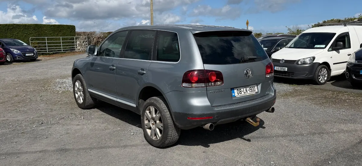 Volkswagen toureg 2.5 automatic - Image 1