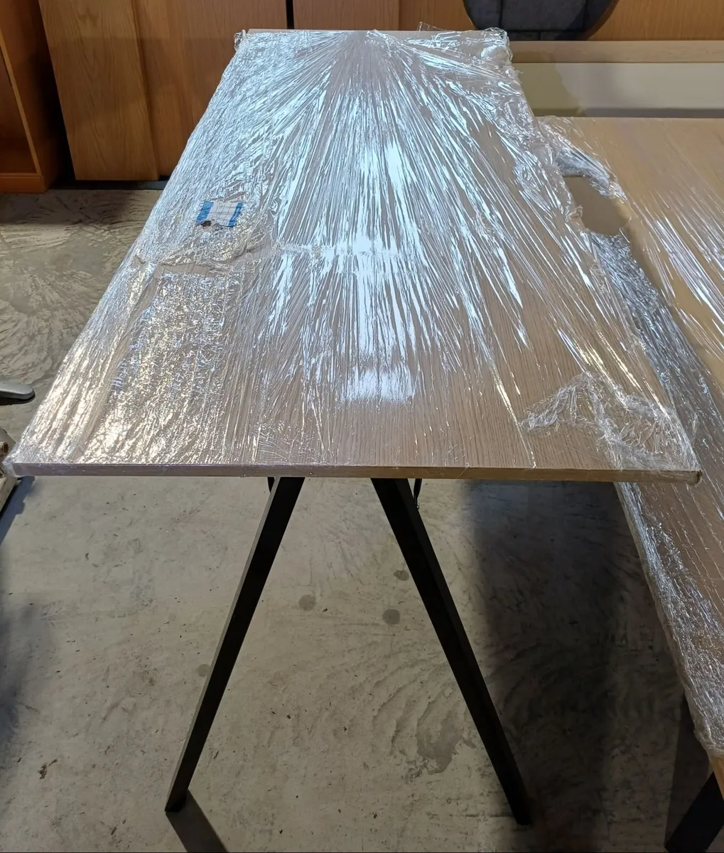 Bene 200cm Oak Canteen Table - Image 2