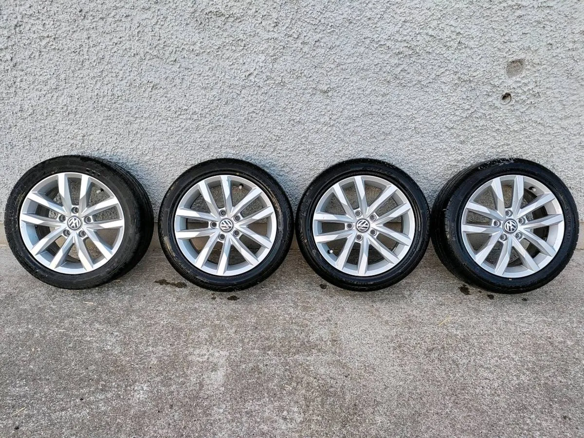 Golf mk7 stock alloys - Image 2