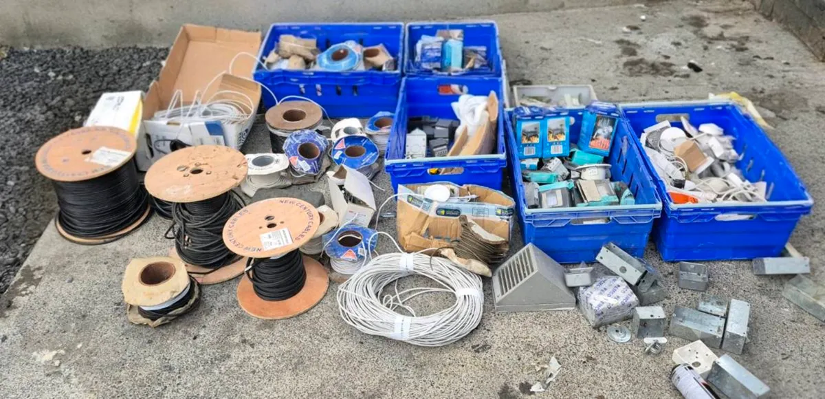 ELECTRICAL SUPPLIES & CABLES JOBLOT OF UNUSED/NEW - Image 2
