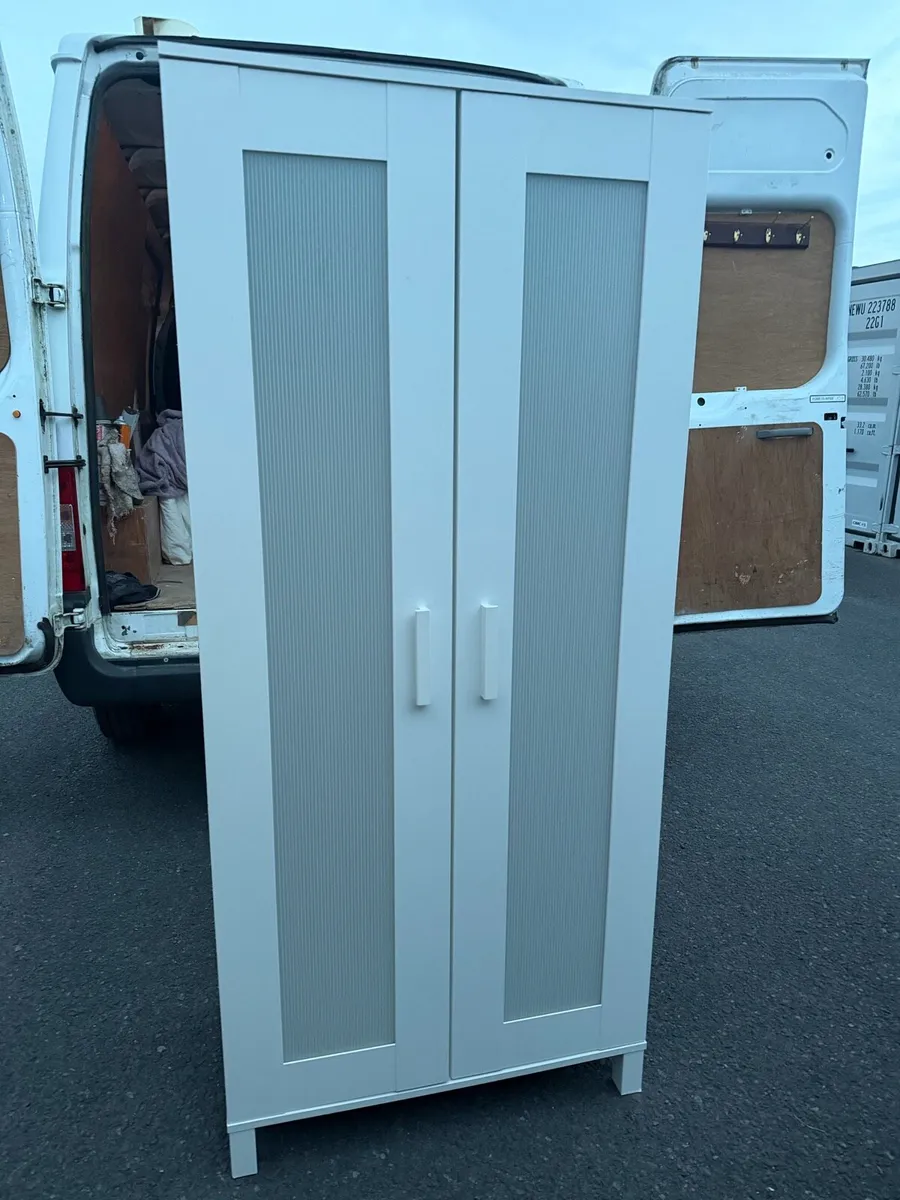 White wardrobe - Image 1
