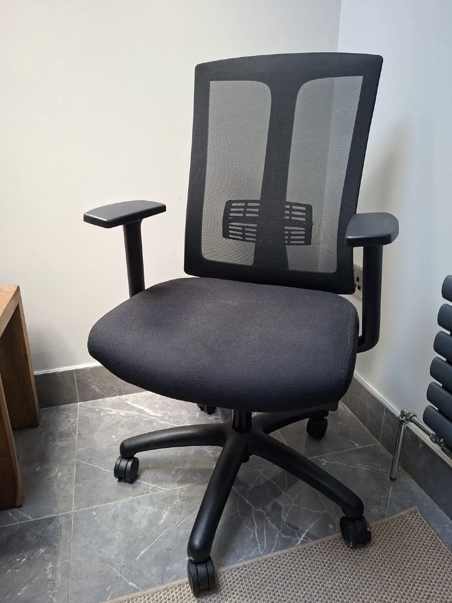 Office Desk Chair – CJM Marina (€230 new) - Image 1