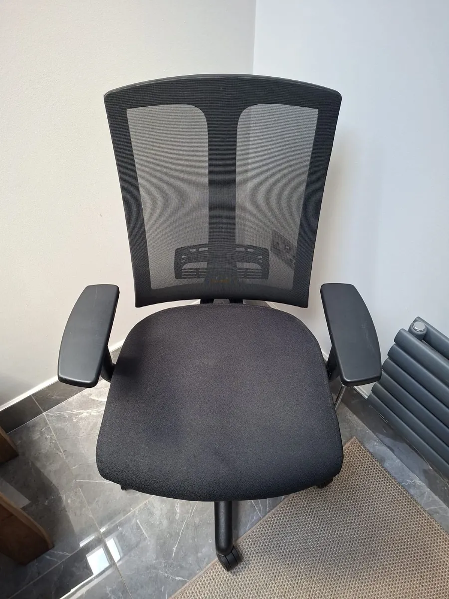 Office Desk Chair – CJM Marina (€230 new) - Image 4