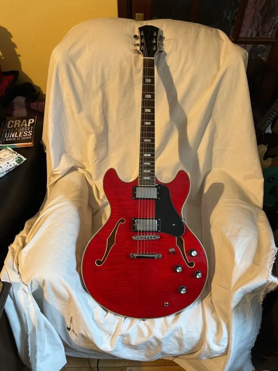 Sire Larry Carlton H7 STR - Image 1