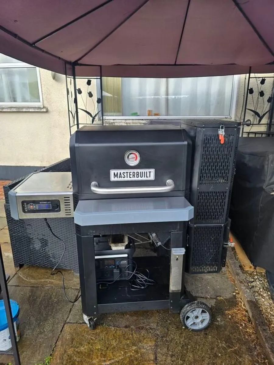 masterbuilt smoker bbq grill - Image 1