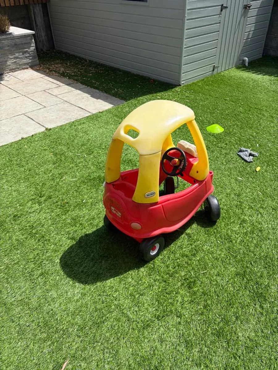 Little Tikes Outdoor car - Image 3