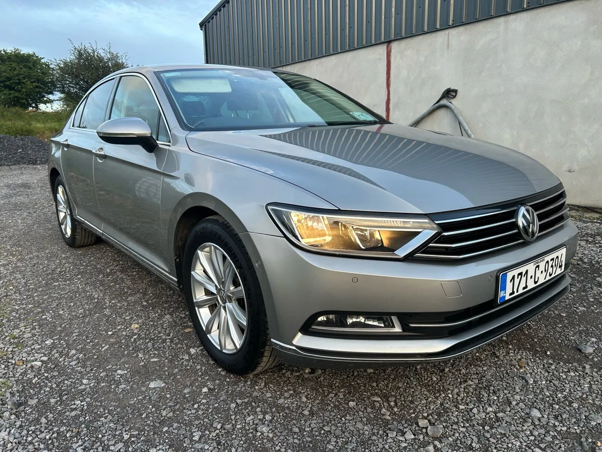 VW Passat Highline - Image 1