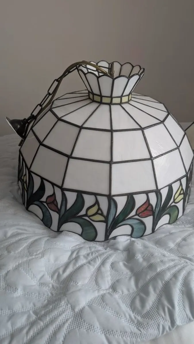 Large Tiffany-Style Stained Glass Pendant Light