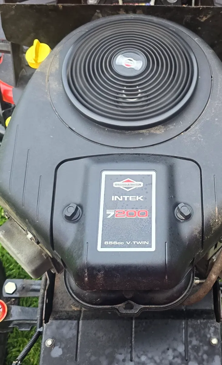 2018 20hp Simplicity - Image 4